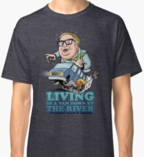 Camiseta clásica Viviendo en una furgoneta, junto al río