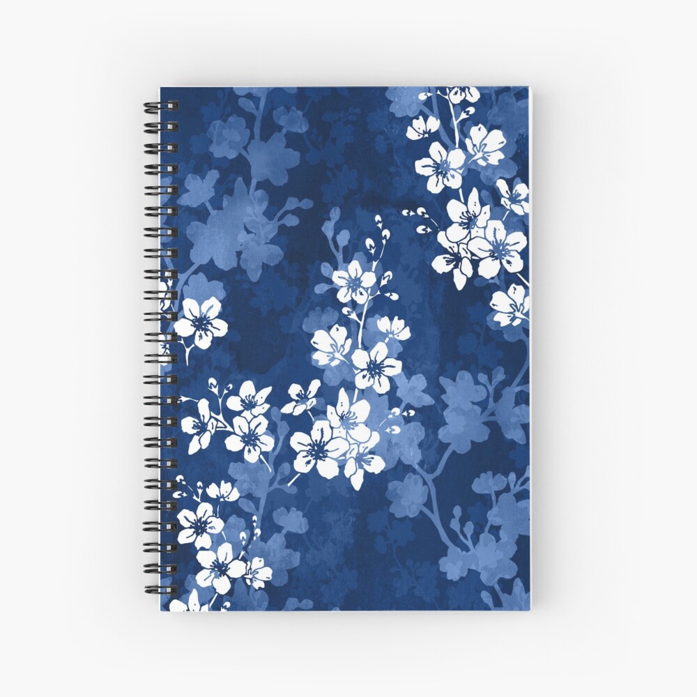 Flor de Sakura en azul profundo Cuaderno de espiral