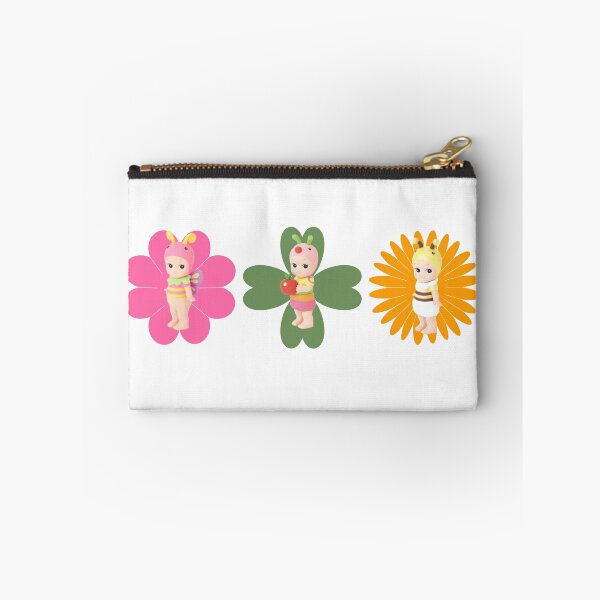 Artikelvorschau, Ein Bugs World Sonny Angel Design entworfen und verkauft von paigenf.