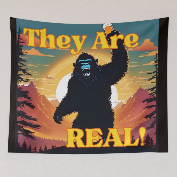 Item preview, Yeti: ¡son REALES! Bigfoot sosteniendo una cerveza o ah... un refresco. designed and sold by Dan Farsaci.