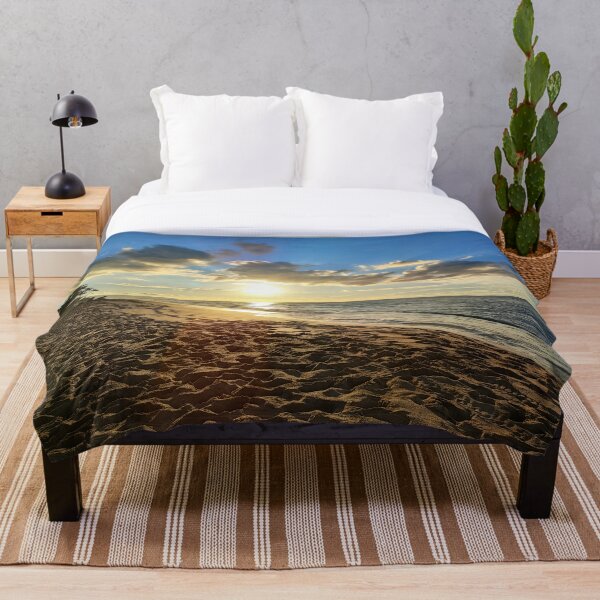 Item preview, Puesta de sol hawaiana designed and sold by RaduRd.