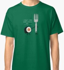 Sushi doesn't care Classic T-Shirt