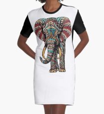 Verzierter Elefant (Farbversion) T-Shirt Kleid