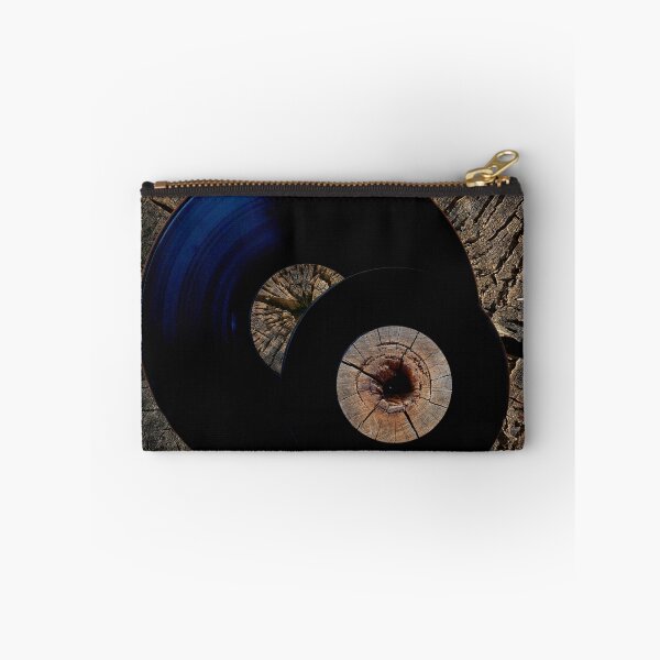 Artikelvorschau, Schallplatten liegen auf farbigem Hintergrund. entworfen und verkauft von IgorKovalenko.