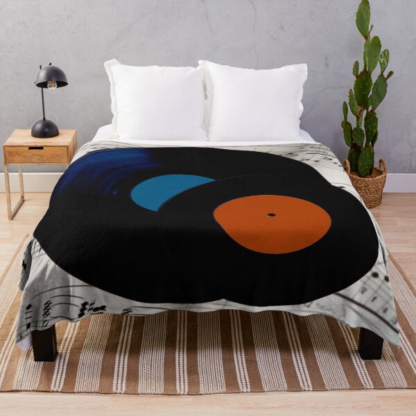 Artikelvorschau, Schallplatten liegen auf farbigem Hintergrund. entworfen und verkauft von IgorKovalenko.