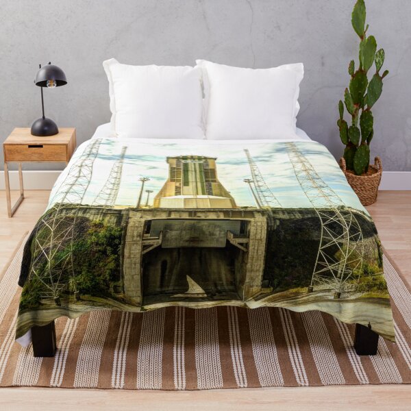 Artikelvorschau, Raketenstartturm, Französisch-Guayana entworfen und verkauft von MadaruCreations.