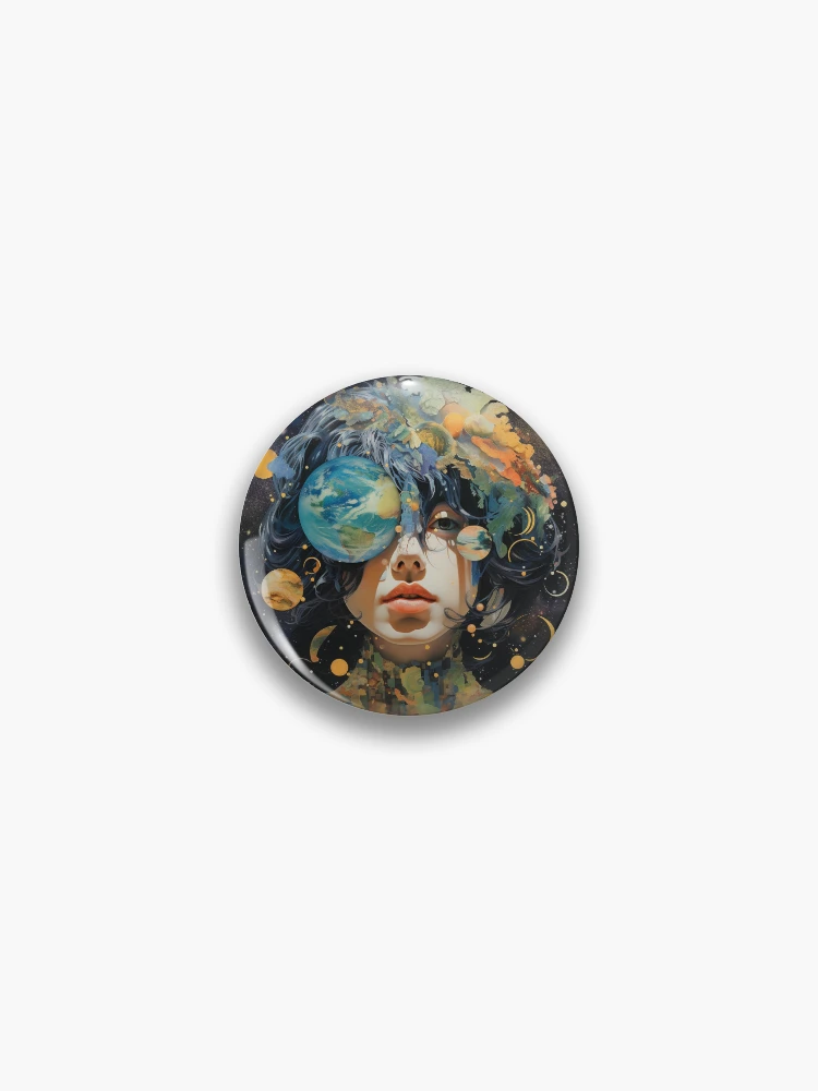 Aperçu 1 sur 3. Badge avec l'œuvre See The World créée et vendue par RiffraffDesigns.
