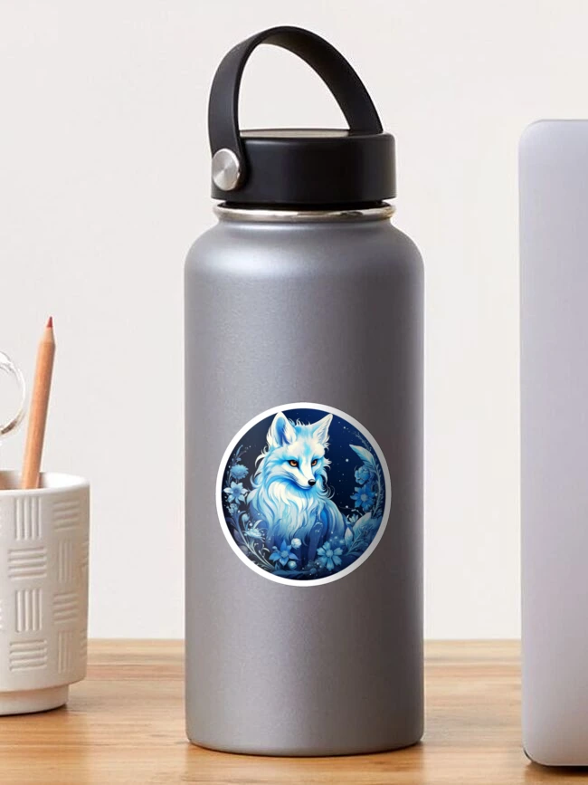 Aperçu 1 sur 3. Sticker avec l'œuvre Arctic créée et vendue par RiffraffDesigns.