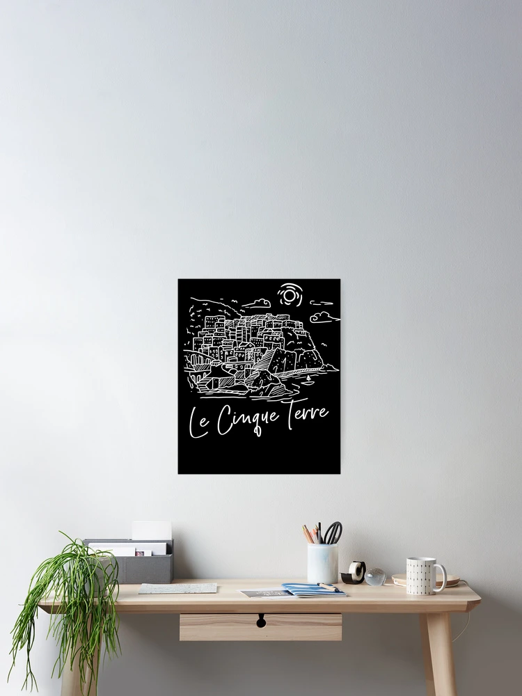 Aperçu 2 sur 3. Poster avec l'œuvre Le Cinque Terre Italy Europe Vacation Travel Le Cinque Terre Gear créée et vendue par DynamicDesign.