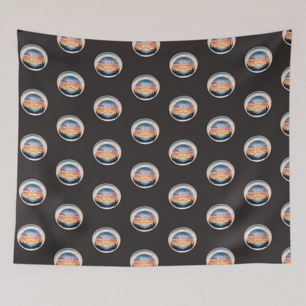 Artikelvorschau, Buntes Retro-Vintage-Abenteuer-T-Shirt entworfen und verkauft von Cuteanimecorner.