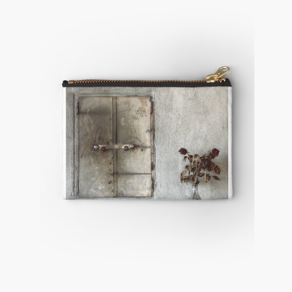 Item preview, 12.3.2018: Dried Roses designed and sold by Petri Volanen.