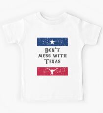Don't Mess With Texas Design Art for Texas Lovers Quote T-Shirt Kids Tee