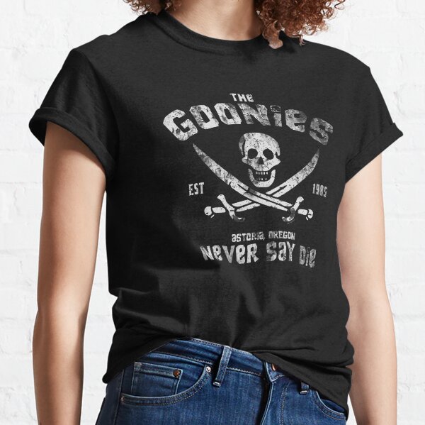  The Pirate Bay Logo Flag Crossbones Skull T-Shirt : Clothing,  Shoes & Jewelry