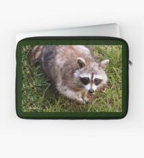 Look into My Eyes, Deeper, Deeper... Laptop Sleeve