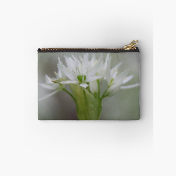 Item preview, Bear Leek designed and sold by Calidris Fotografie Steffi & Ben Köppler.