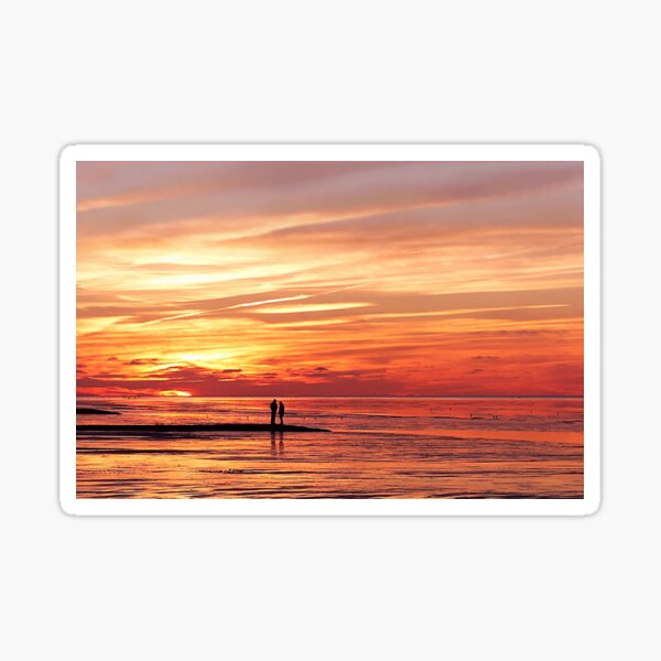 Artikel-Vorschau von Roter Sonnenuntergang am Roten Meer, designt und verkauft von WanderQuestCo.