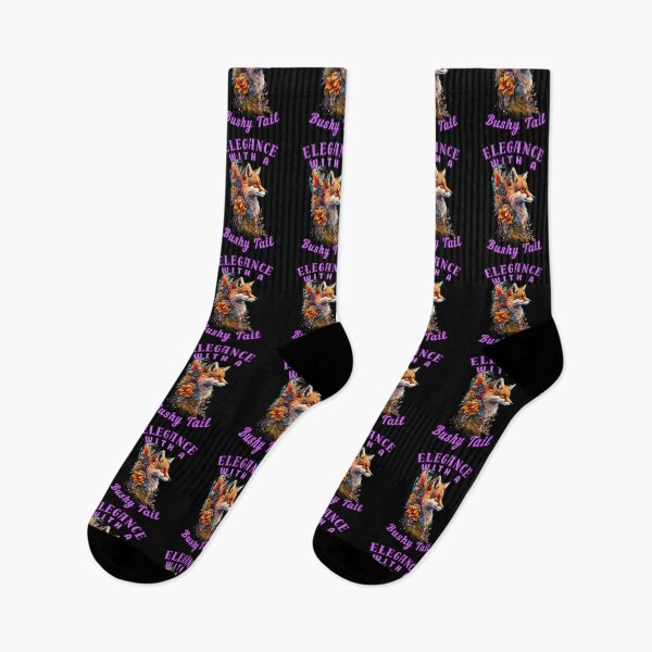 Artikelvorschau, Eleganz mit einem buschigen Schwanz. Fuchs Boho entworfen und verkauft von FoxVibes.