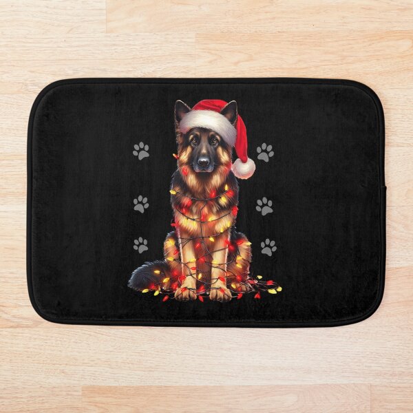 Artikelvorschau, Hund Weihnachten Deutscher Schäferhund mit Weihnachtsbeleuchtung am Silvesterabend umhüllt entworfen und verkauft von BotunPeony.