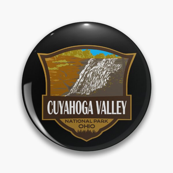 Artikelvorschau, Cuyahoga Valley Nationalpark Illustration Retro Abzeichen entworfen und verkauft von KrisSidDesigns.
