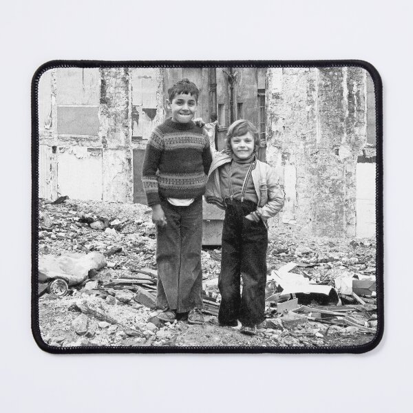 Item preview, vr 3503 / finition 2023 -  Olivier Reporter Photo sur: 55 - Les Gens de Paris 1975 Montmatre les Derniers Poulbots Okaio-Umin Créations Olavia-Olao designed and sold by o.okaïo.