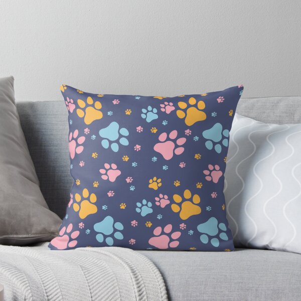 Item preview, Pata de patrones sin fisuras doodle huella animal abstracta designed and sold by RubyCollection.