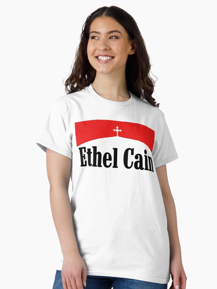 Imagen 2 de 7, Camiseta clásica con la obra Ethel Caín (Cruz), diseñada y vendida por fandemonium.