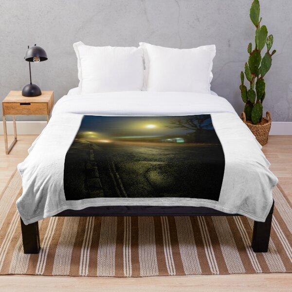 Item preview, Autobús nocturno designed and sold by TimConstable.