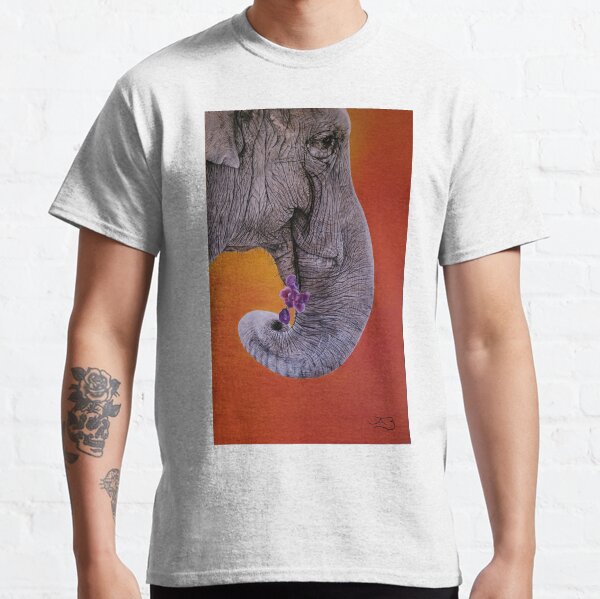 Elephant, female at dusk Classic T-Shirt