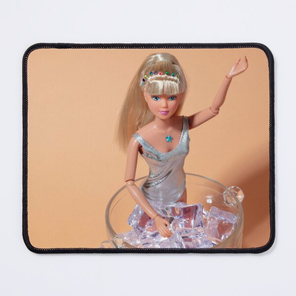 Item preview, Immersed in the party designed and sold by pepinodemarst.