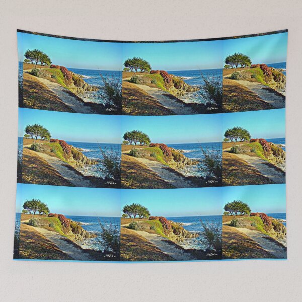 Aperçu de l'œuvre "Path By The Sea" créée et vendue par Gail Jones.