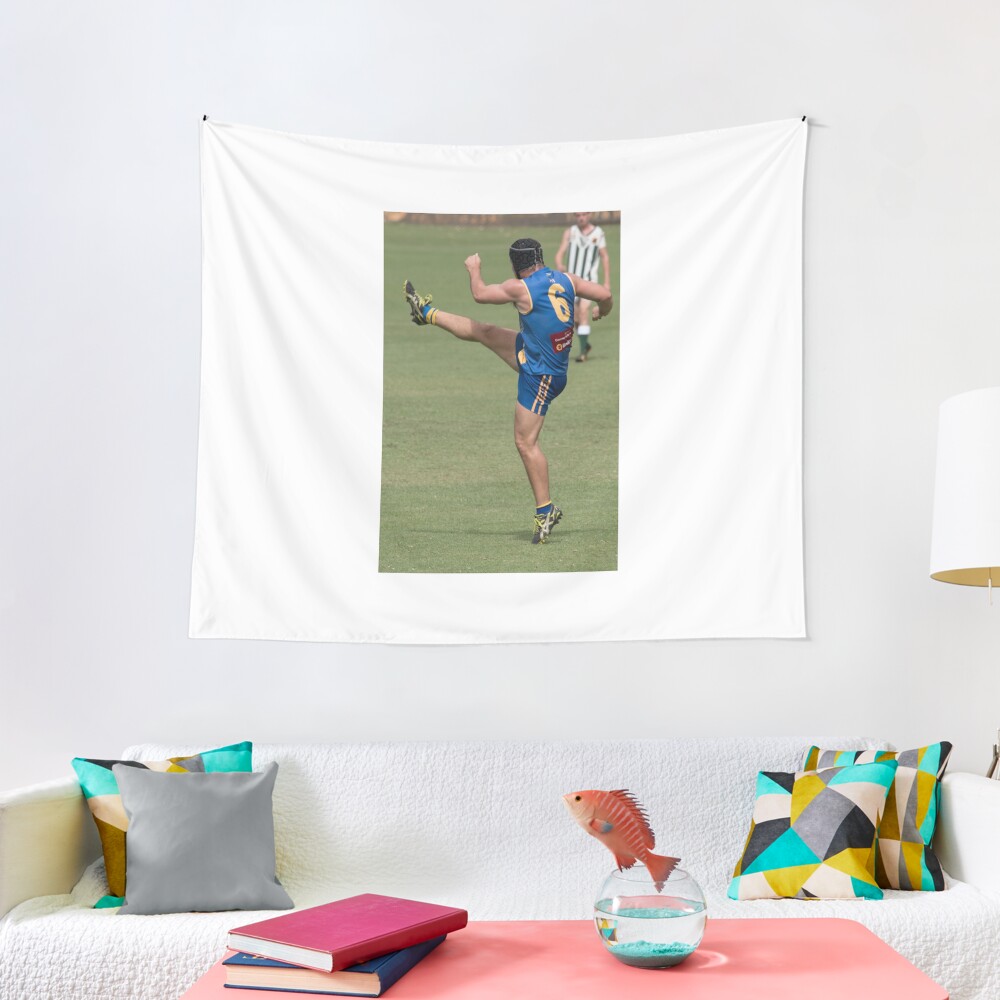 LC 4 Tapestry