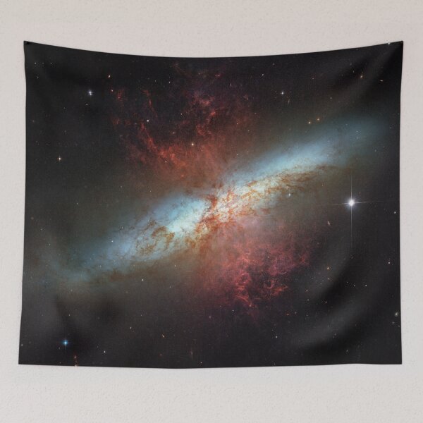 Artikelvorschau, Starburst-Galaxie Hubble-Bild entworfen und verkauft von everydayjane.