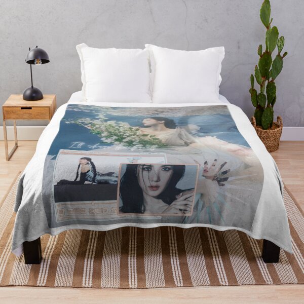 Vista previa del artículo con la obra «IZ*ONE Kwon Eunbi bajo el agua», diseñado y vendido por kkotimayday.