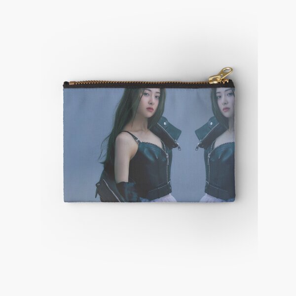 Item preview, Le Sserafim Yunjin designed and sold by kkotimayday.