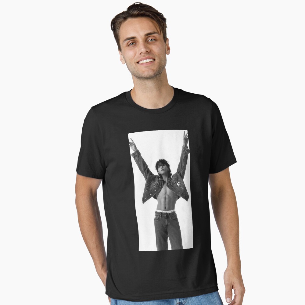 Artikel-Vorschau von Essential T-Shirt, designt und verkauft von jennyshan.