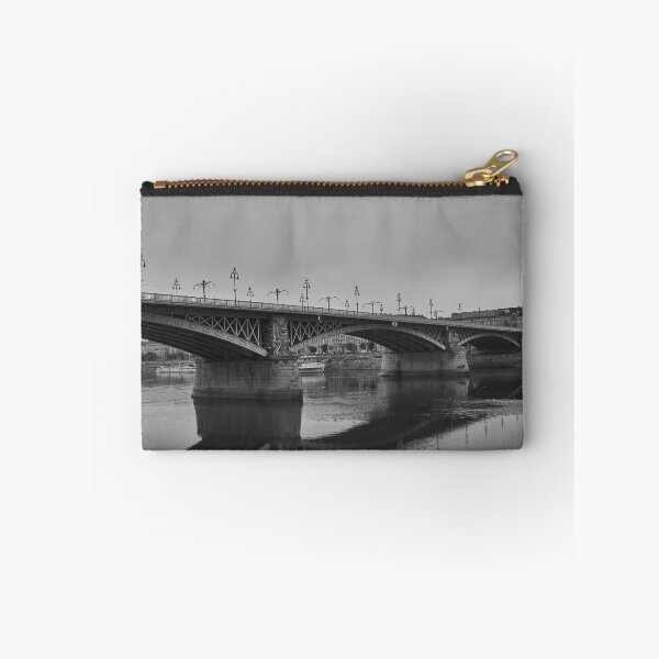 Item preview, Margit Híd in Budapest designed and sold by Tilosparty30.