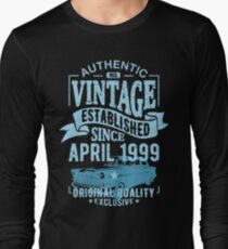 Vintage established since april 1999 Long Sleeve T-Shirt