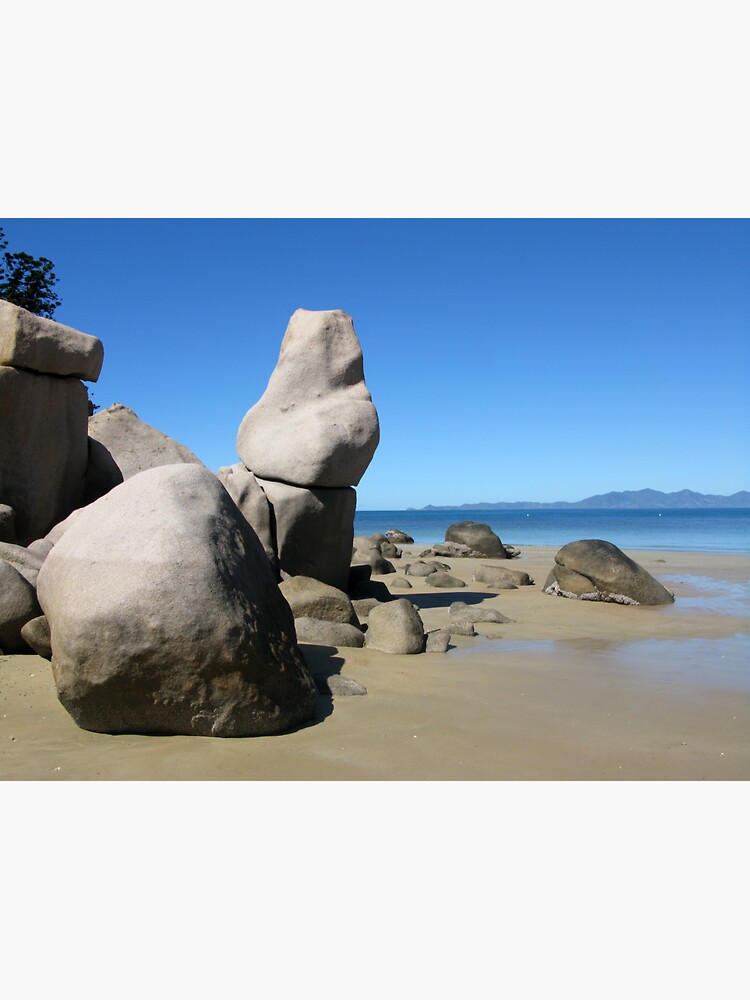 The Old Lady Rock by neoniphon