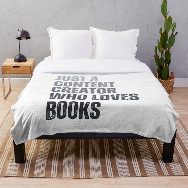 Item preview, Solo un creador de contenido que ama los libros. designed and sold by InkDrinker23.