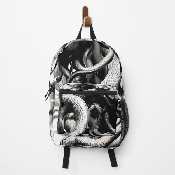Vista previa del artículo con la obra «Medusa», diseñado y vendido por MatrixTattoo.