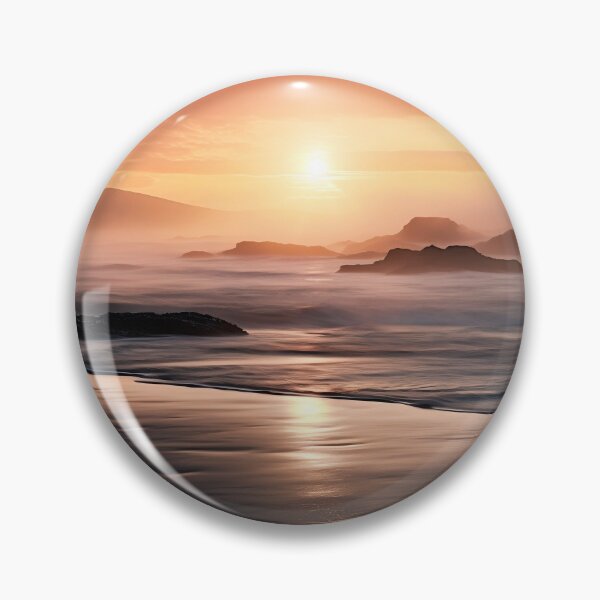 Artikelvorschau, Sandstrand bei Sonnenuntergang in Langzeitbelichtung - Landschaftsfotografie entworfen und verkauft von TheArtistOf2022.