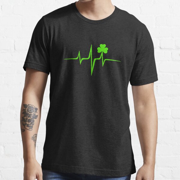 Music Pulse Irish, Frequency, Wave, Heartbeat, Shamrock Essential T-Shirt