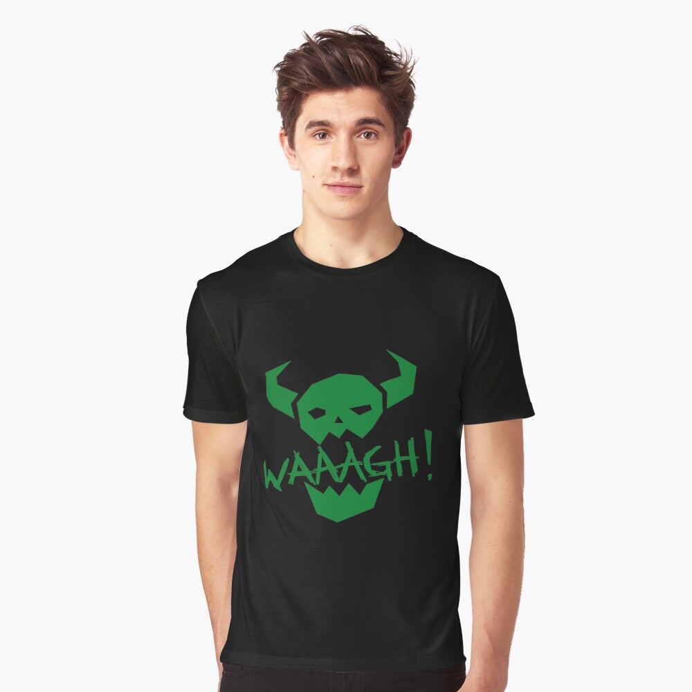 Aperçu de l'œuvre T-shirt graphique créée et vendue par PicklesEnEggs.