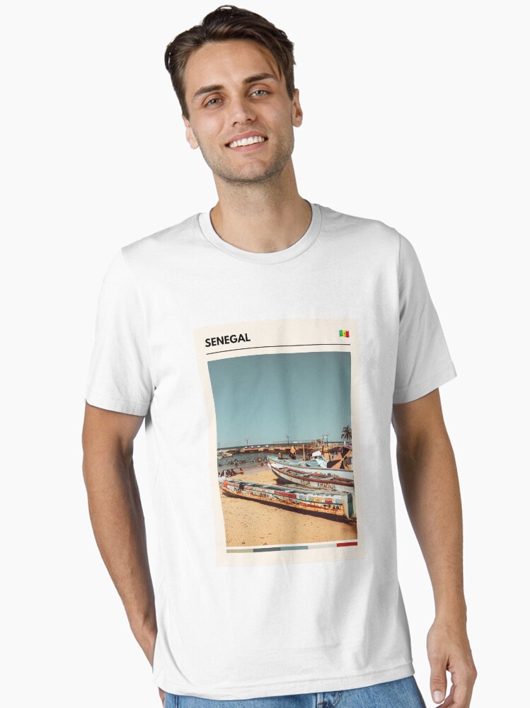 T-shirt essentiel for Sale avec l'œuvre « Visiter le Sénégal