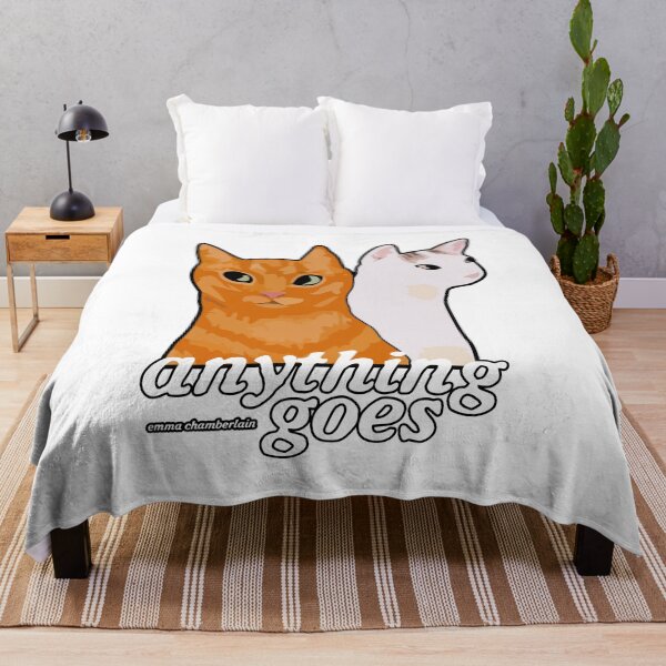 Artikelvorschau, Anything Goes Emma Chamberlain Merch ANYTHING GOES entworfen und verkauft von Cameron-Gray.
