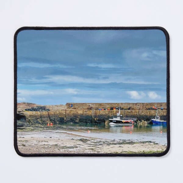 Artikelvorschau, Cockburnspath Harbour, Scottish Borders entworfen und verkauft von Iain MacLean.