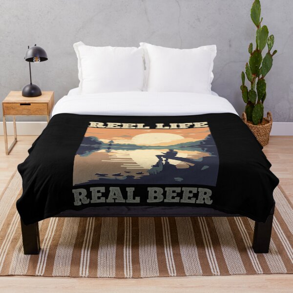 Item preview, Reel Life Real Beer Fishing y amante de la cerveza designed and sold by Echo Dusk.
