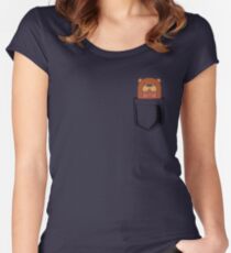 Pocket Otter Women's Fitted Scoop T-Shirt