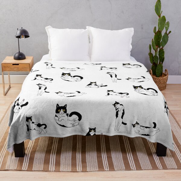 Vista previa del artículo con la obra «Pack 2 pegatinas gatitos blanco y negro Tuxedo», diseñado y vendido por dandelion986.