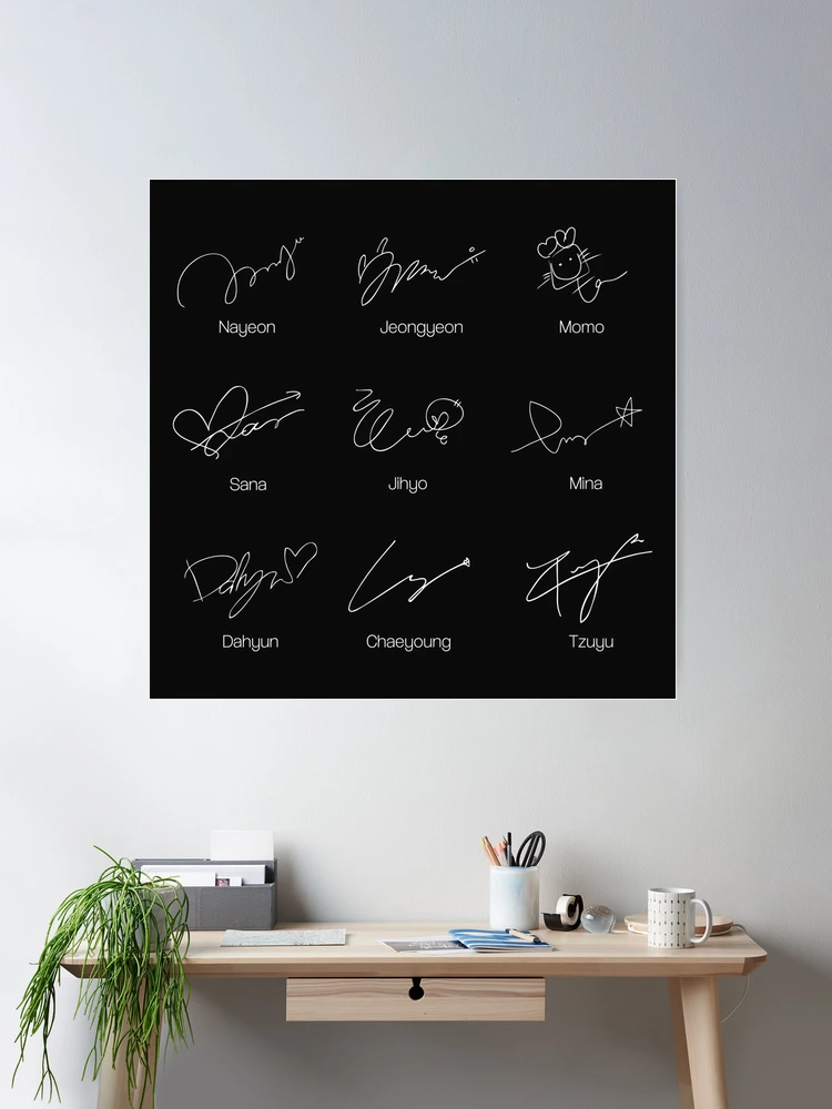 Twice autographs with name (White)